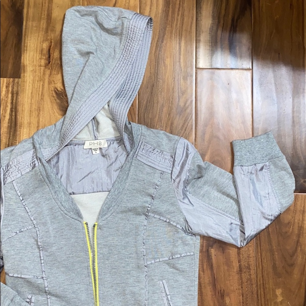PH8 Grey Hooded Zipper Jacket sz S - Picture 3 of 6
